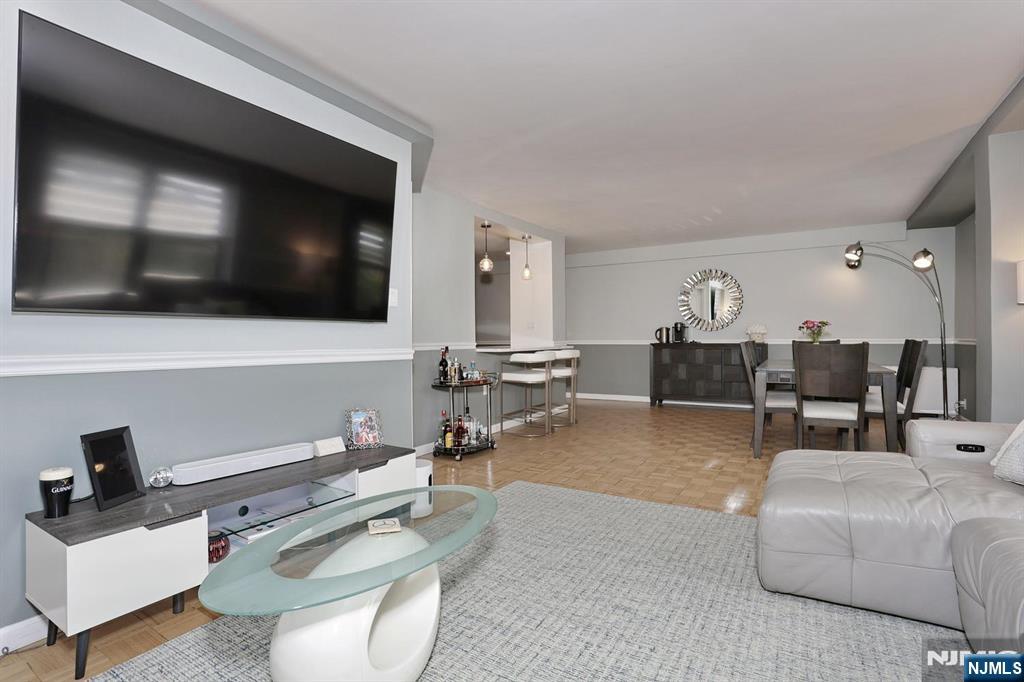 301 Beech Street, Unit 2H Hackensack, NJ 07601 - Photo 21 of 38