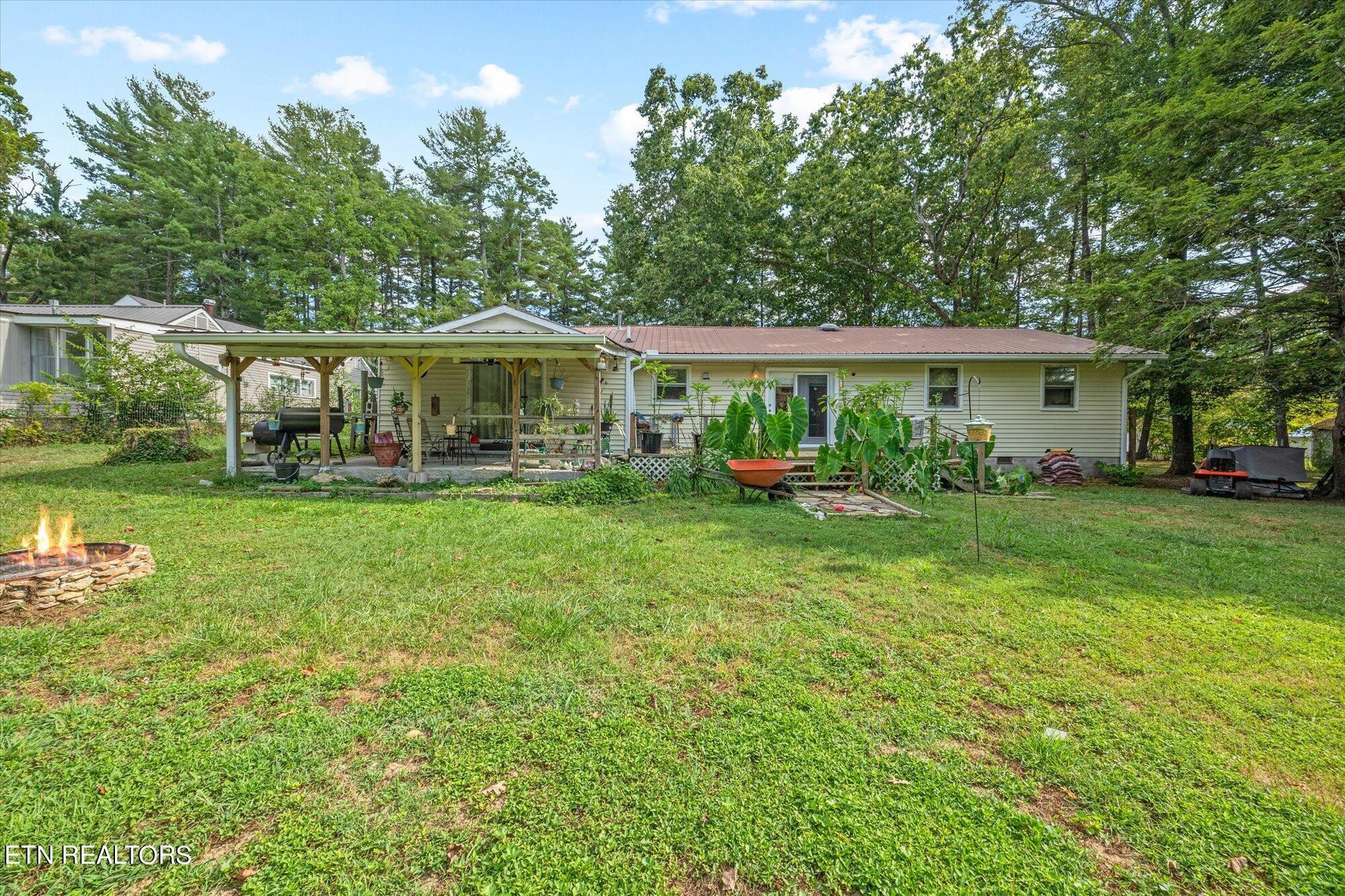 568 West Creston Road Crossville, TN 38571 - Photo 26 of 30 Gallery Image 26