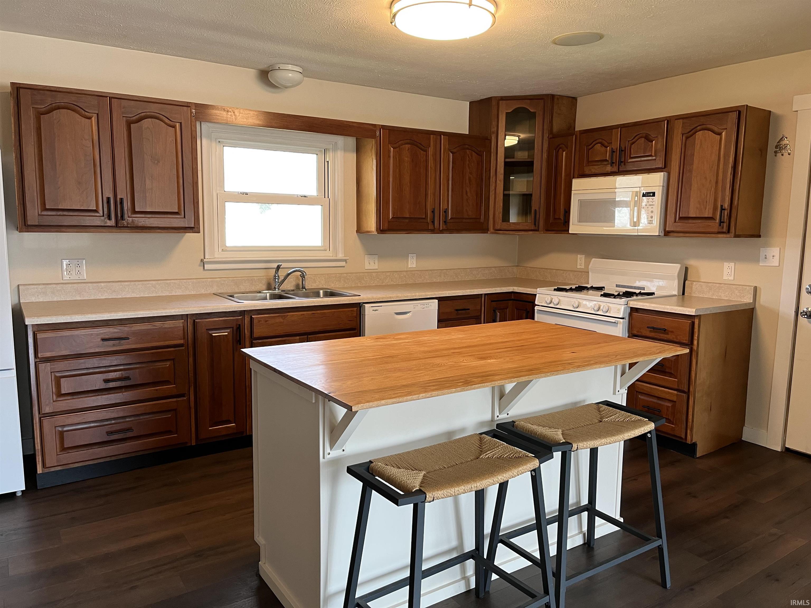 58900 State Rte 19 Elkhart, IN 46517 - Photo 5 of 19