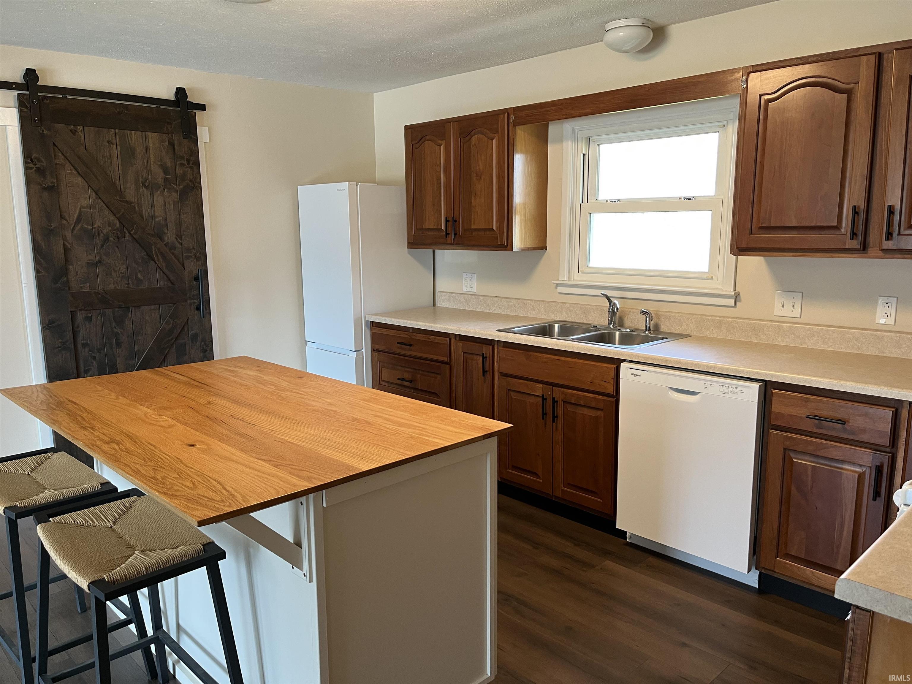 58900 State Rte 19 Elkhart, IN 46517 - Photo 6 of 19