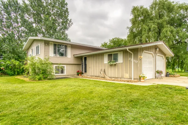 $250,000 | 8890 Northwest Lake Road, Six Lakes, MI 48886