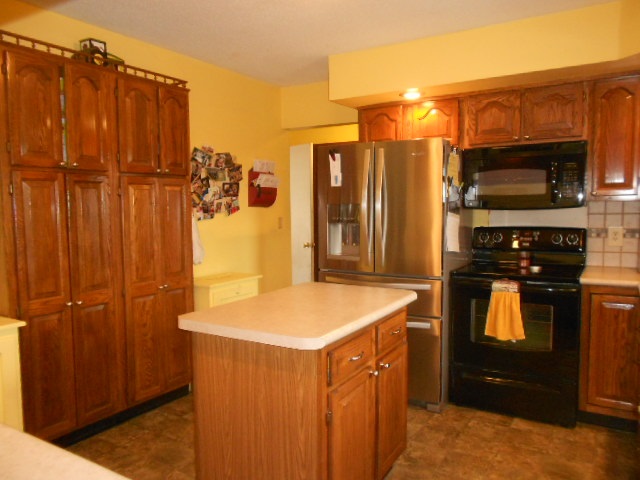 3600 West Washington Road Ithaca, MI 48847 - Photo 10 of 25 1821119-9.JPG