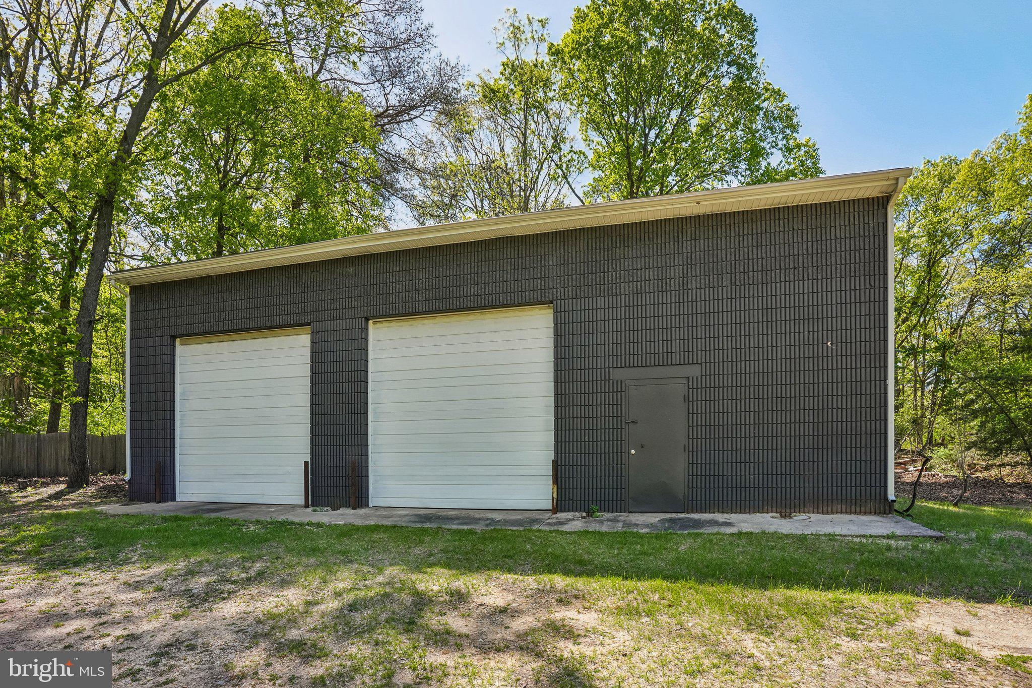 2315 Garwood Road Sicklerville, NJ 08081 - Photo 29 of 33 Spacious garage nestled in nature.