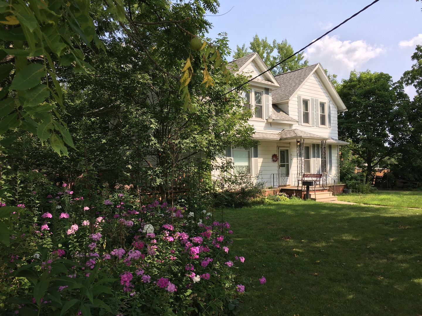 614 Locust Street Sycamore, IL 60178 - Photo 2 of 30