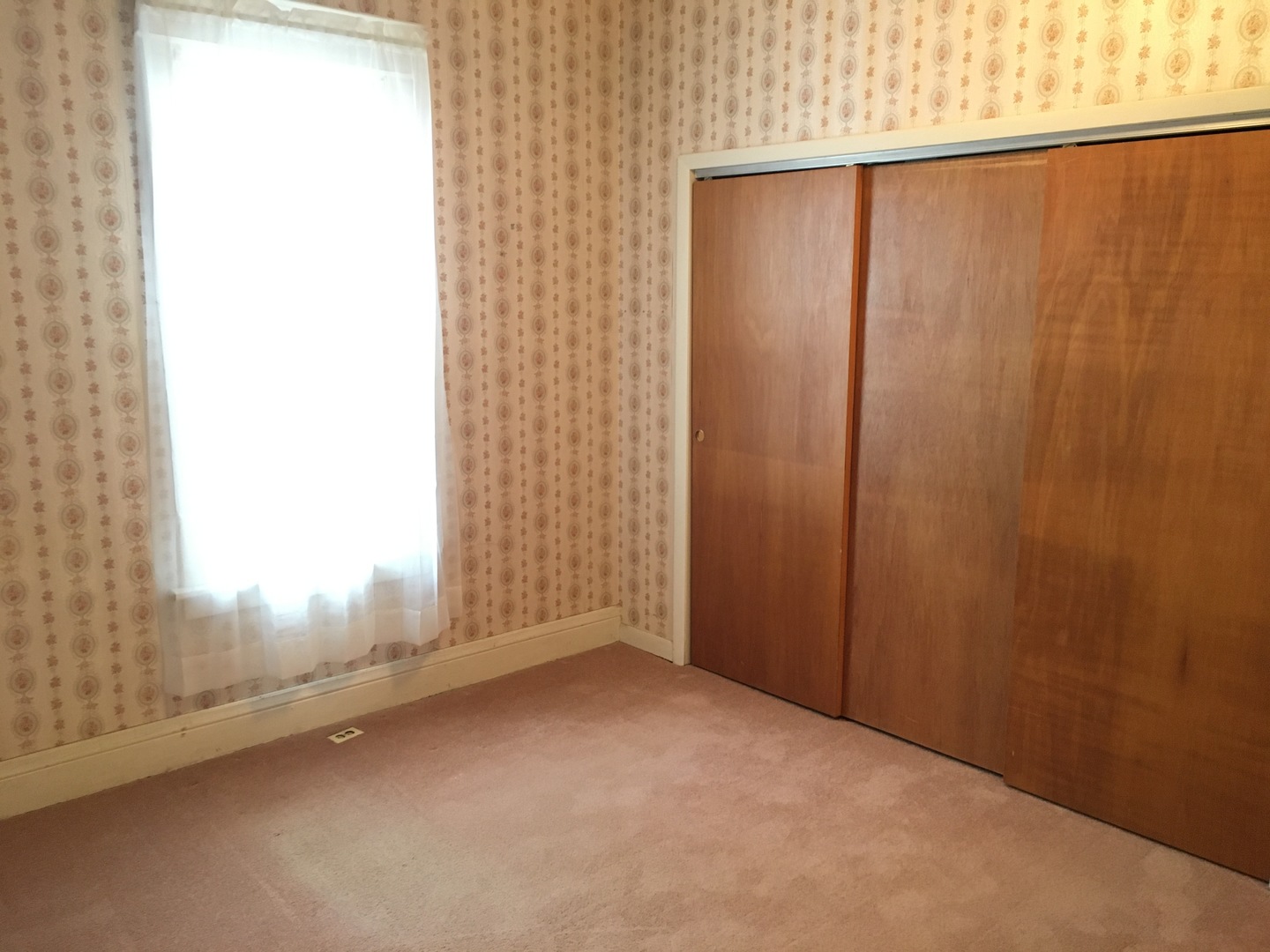 614 Locust Street Sycamore, IL 60178 - Photo 10 of 30