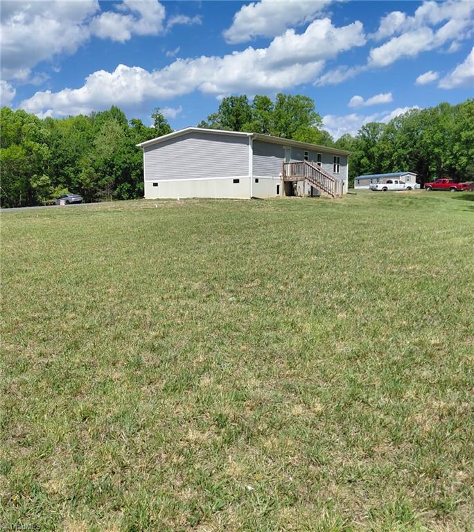 127 Ring Pl Road Mount Airy, NC 27030 - Photo 23 of 25