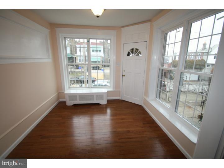 723 Kenmore Road Philadelphia, PA 19151 - Photo 10 of 25 Enclosed Porch