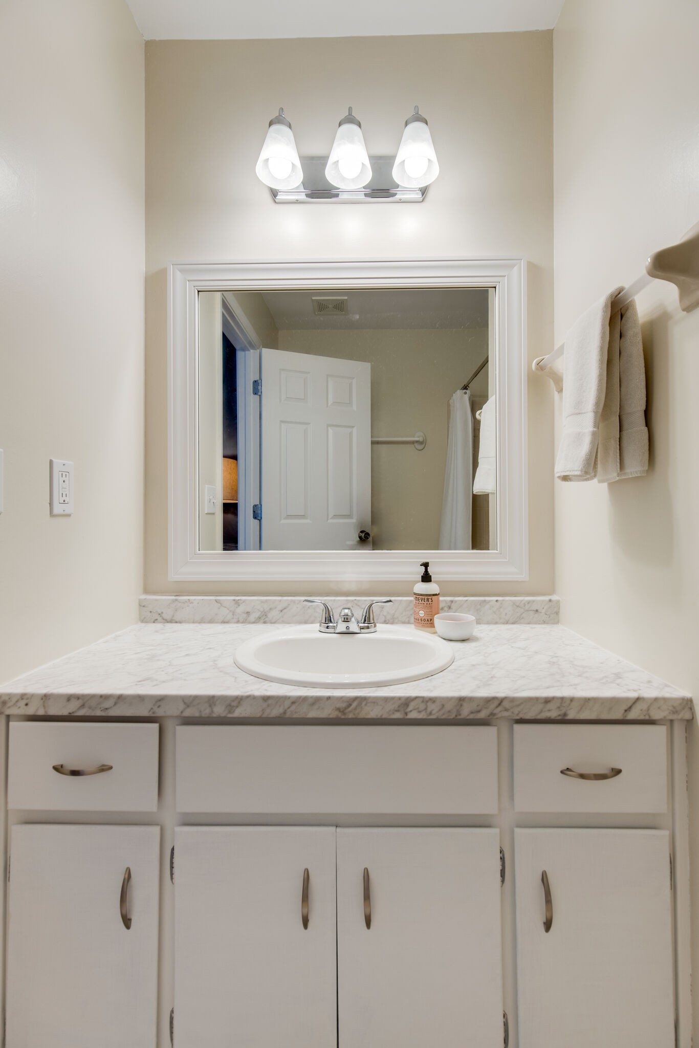 727 Kent Road Nashville, TN 37214 - Photo 25 of 29