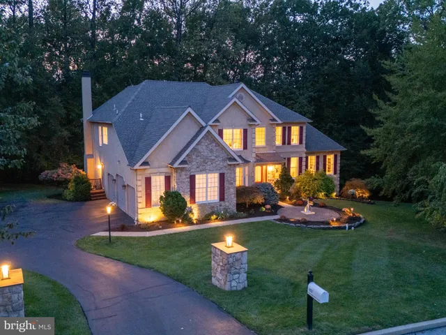 $1,125,000 | 452 Springview Lane, Phoenixville, PA 19460