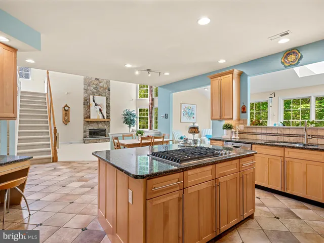 $1,125,000 | 452 Springview Lane, Phoenixville, PA 19460