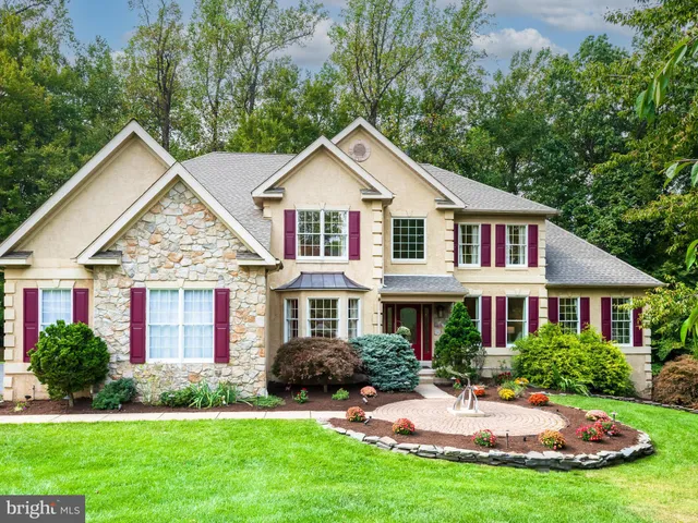 $1,125,000 | 452 Springview Lane, Phoenixville, PA 19460