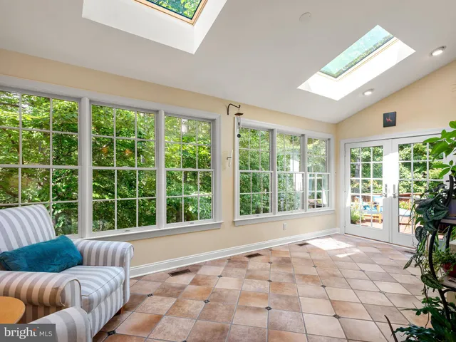 $1,125,000 | 452 Springview Lane, Phoenixville, PA 19460