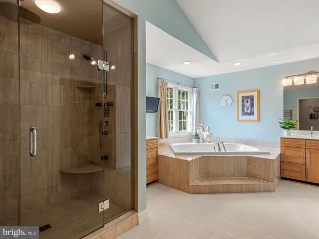 $1,125,000 | 452 Springview Lane, Phoenixville, PA 19460