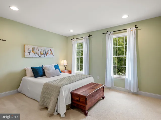 $1,125,000 | 452 Springview Lane, Phoenixville, PA 19460