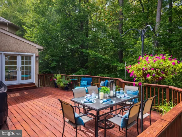 $1,125,000 | 452 Springview Lane, Phoenixville, PA 19460