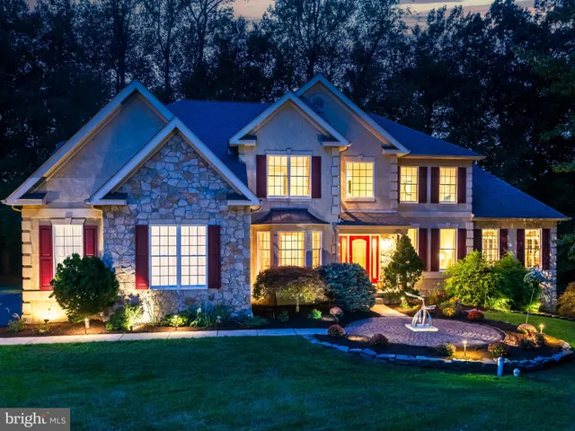 $1,125,000 | 452 Springview Lane, Phoenixville, PA 19460