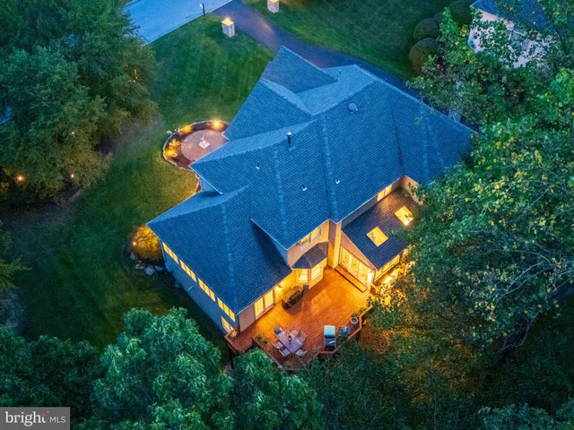 $1,125,000 | 452 Springview Lane, Phoenixville, PA 19460