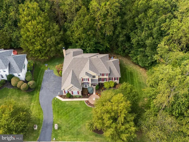 $1,125,000 | 452 Springview Lane, Phoenixville, PA 19460