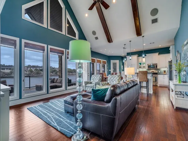 $2,190,000 | 7033 West Hells Gate Drive, Strawn, TX 76475