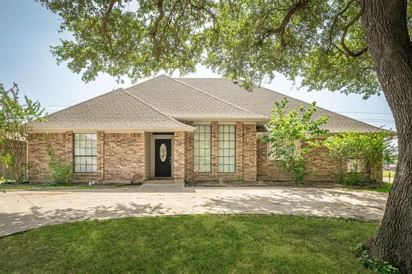 $515,000 | 3901 Wagonwheel Drive, Plano, TX 75023