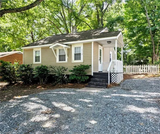 $800 | 2712 Ludwig Street, Winston-Salem, NC 27107