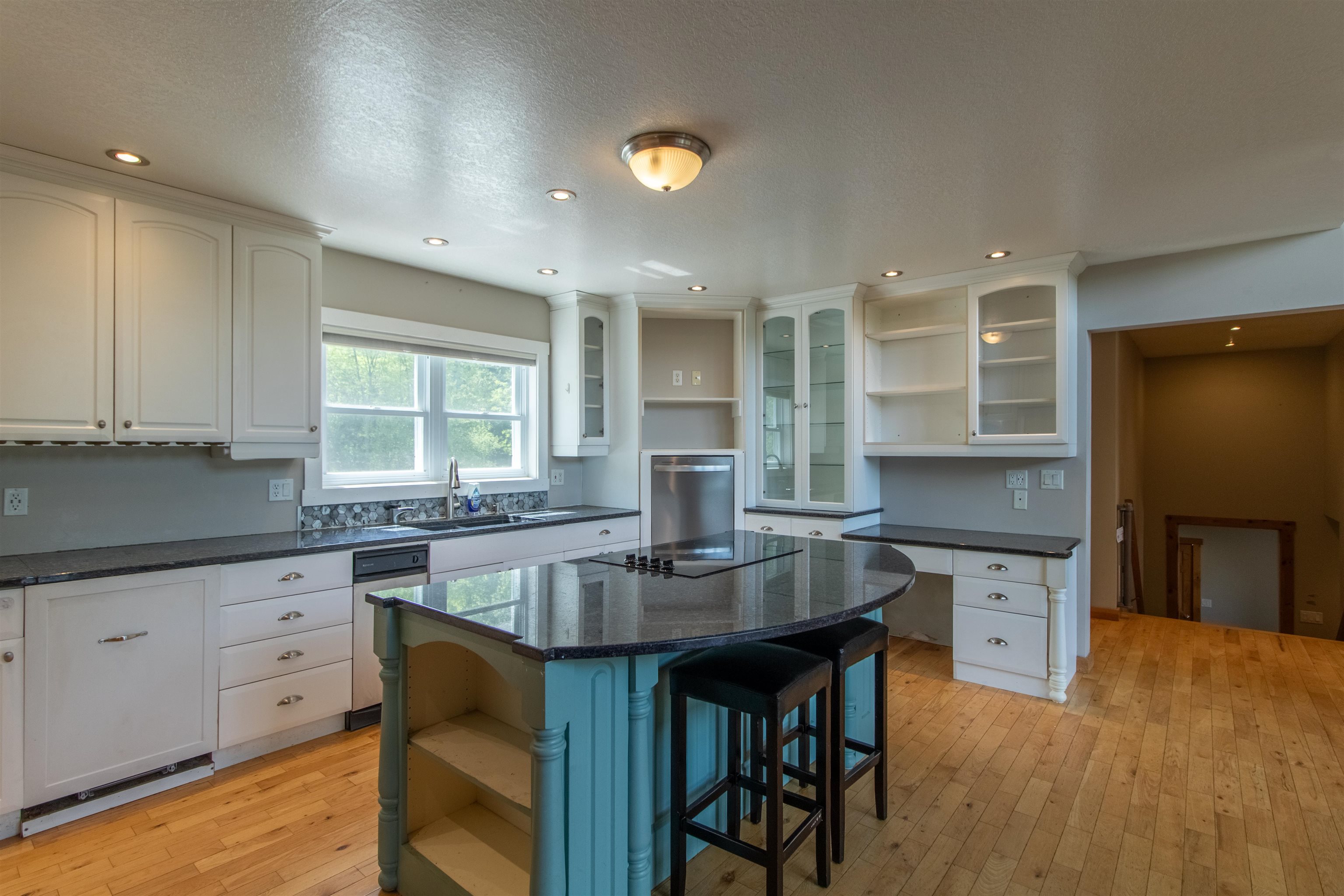 2111 Beebe Road Derby, VT 05855 - Photo 8 of 44