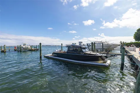 $355,000 | 4000 Towerside Terrace, Unit 2005, Miami, FL 33138