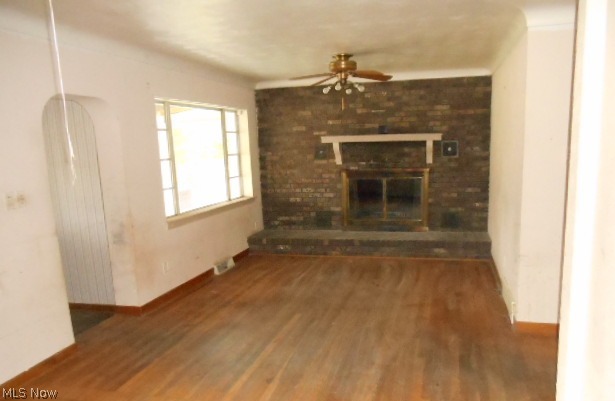15567 Chamberlain Road Grafton, OH 44044 - Photo 4 of 11 Gallery Image 4