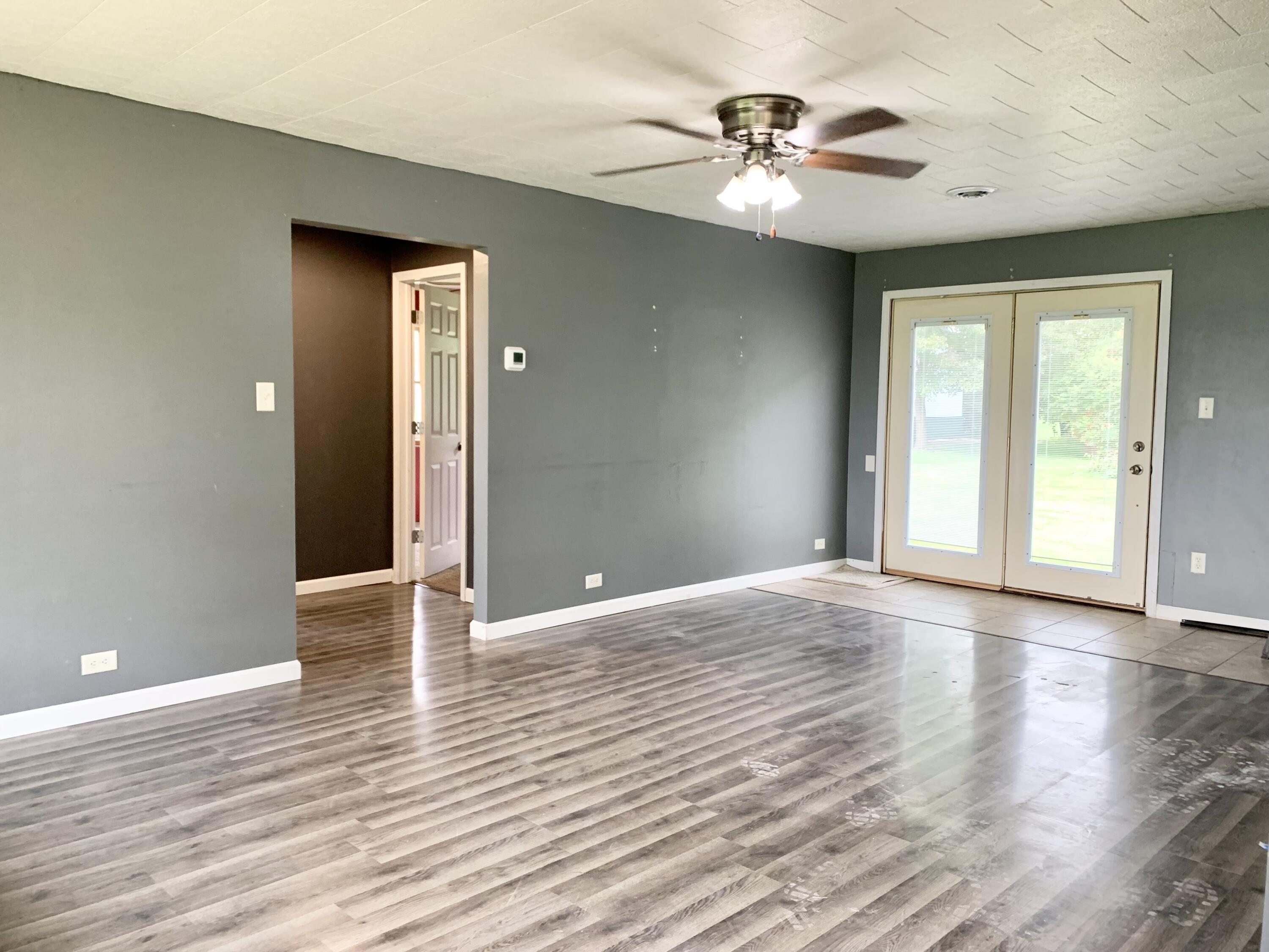 69588 Baldwin Prairie Road Union, MI 49130 - Photo 6 of 23 Living room