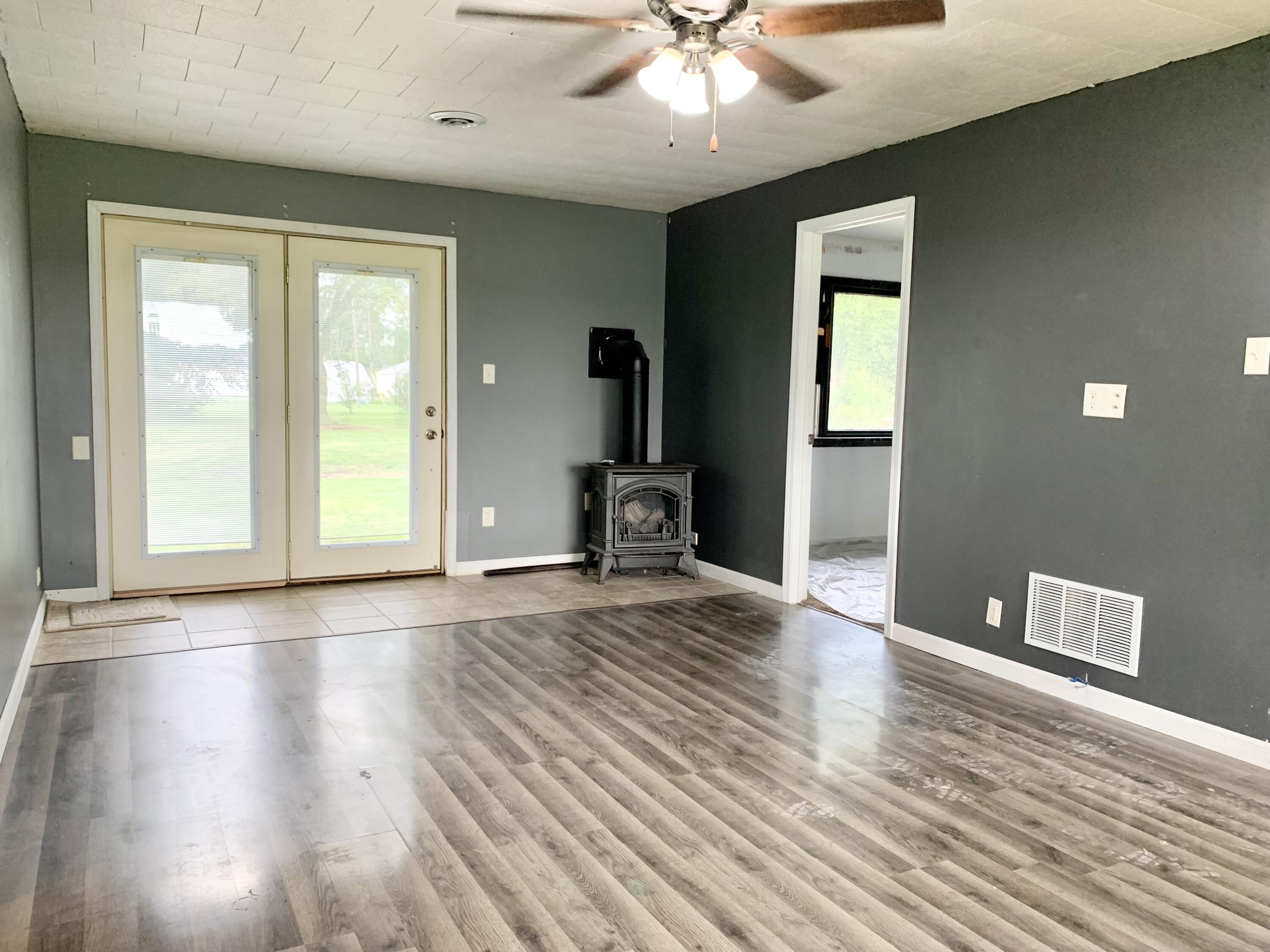 69588 Baldwin Prairie Road Union, MI 49130 - Photo 7 of 23 Living room