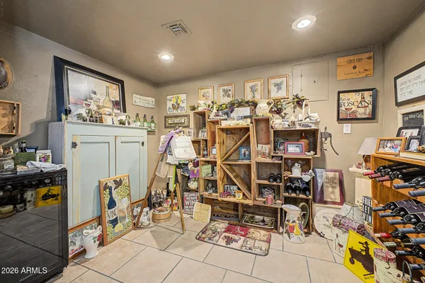 $1,000,000 | 2027 East Circle Mountain Road, New River, AZ 85087