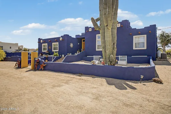 $1,000,000 | 2027 East Circle Mountain Road, New River, AZ 85087