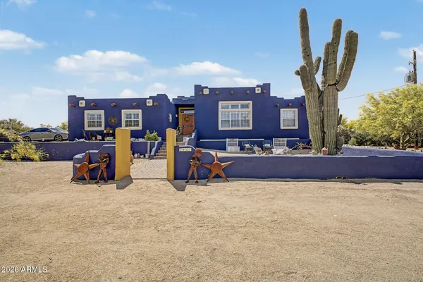 $1,000,000 | 2027 East Circle Mountain Road, New River, AZ 85087