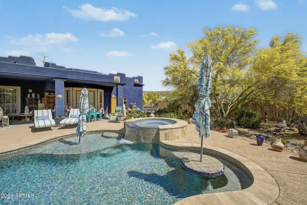 $1,000,000 | 2027 East Circle Mountain Road, New River, AZ 85087