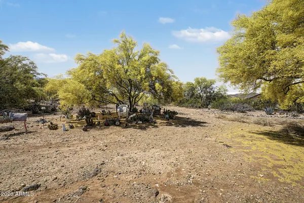 $1,000,000 | 2027 East Circle Mountain Road, New River, AZ 85087