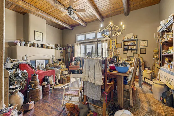 $1,000,000 | 2027 East Circle Mountain Road, New River, AZ 85087