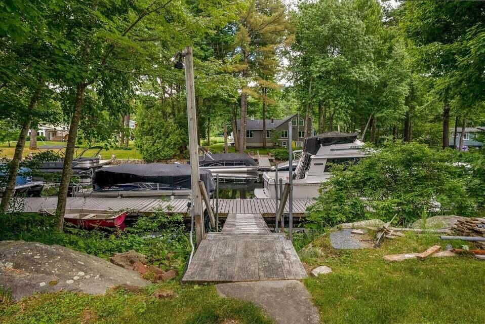 10 Beach Road Raymond, ME 04071 - Photo 16 of 69 10 Beach