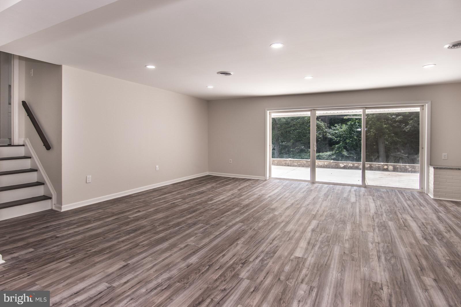 54 Moredon Road Huntingdon Valley, PA 19006 - Photo 38 of 62