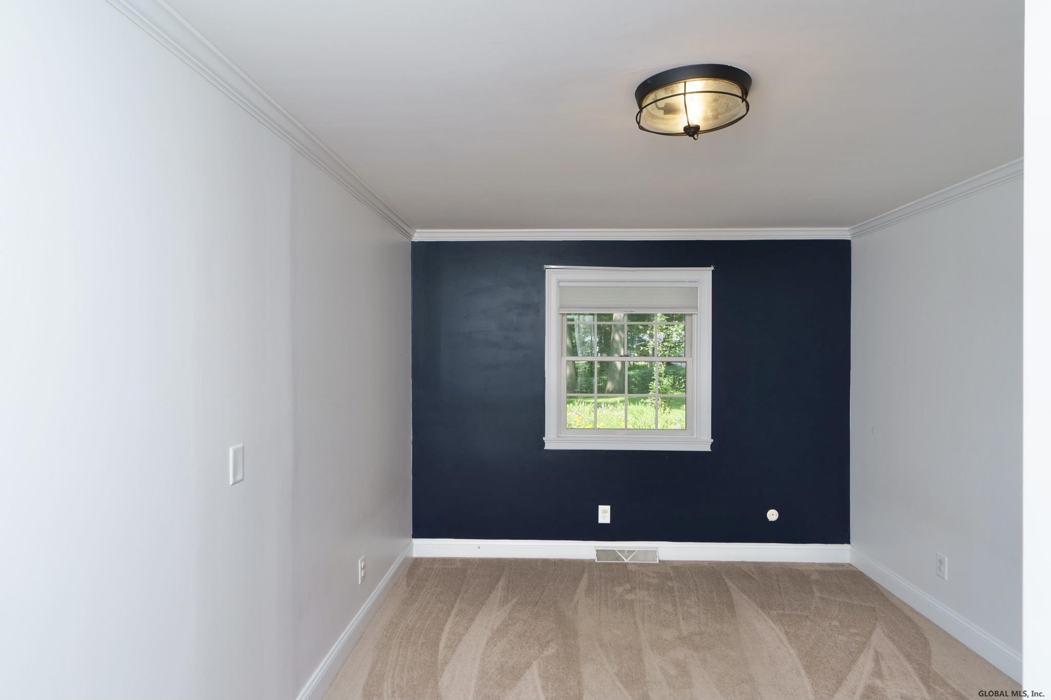 9 Hills Road Colonie, NY 12211 - Photo 26 of 43 Photo 26
