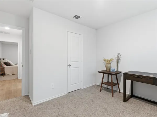 $2,350 | 11120 East Chase Lane, Providence Village, TX 76227