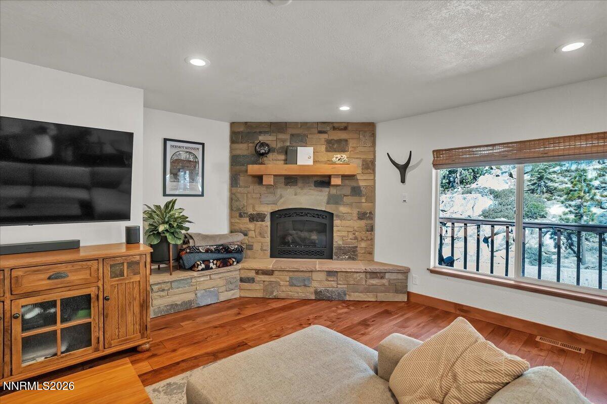 718 Kingsbury Grade Road, Unit B Stateline, NV 89449 - Photo 9 of 41 13-DSC06657