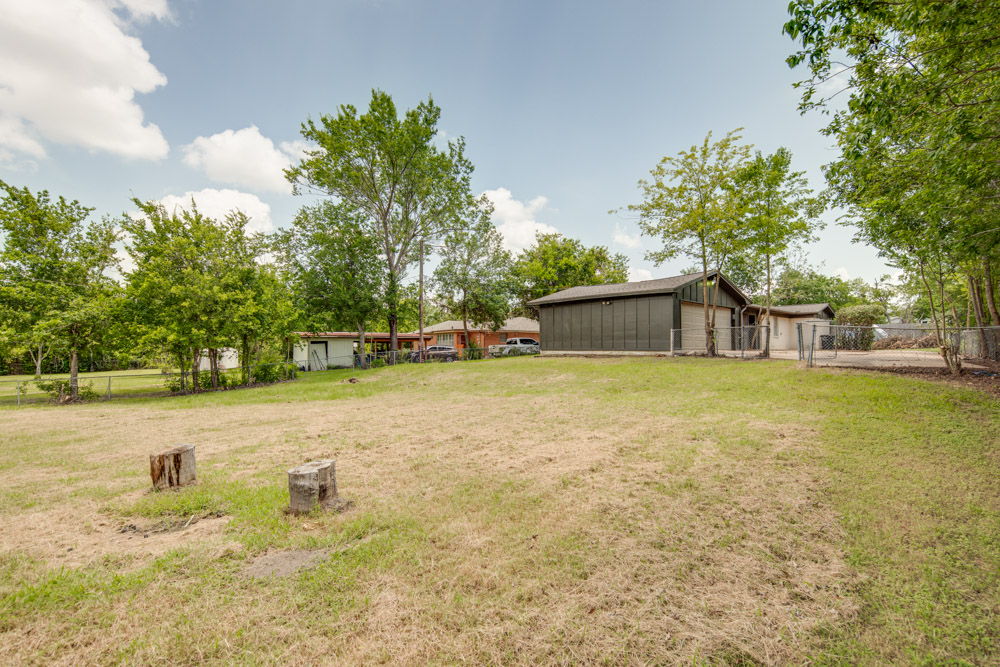1005 Winding Road College Station, TX 77840 - Photo 7 of 19