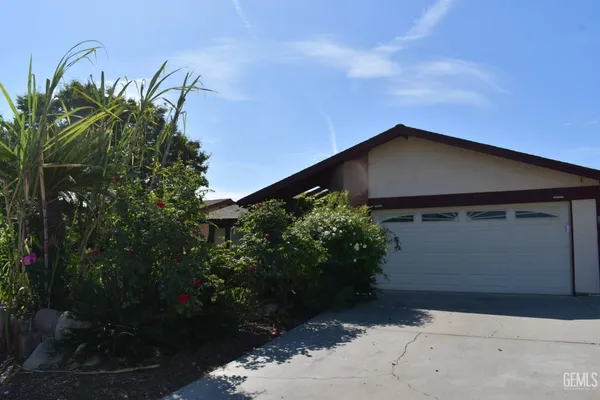 $380,000 | Undisclosed Address, Bakersfield, CA 93309
