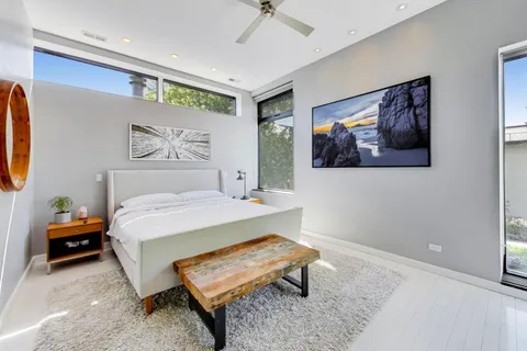 $1,399,000 | 2050 West Huron Street, Chicago, IL 60612