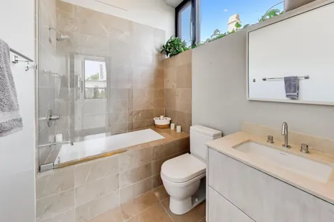 $1,399,000 | 2050 West Huron Street, Chicago, IL 60612