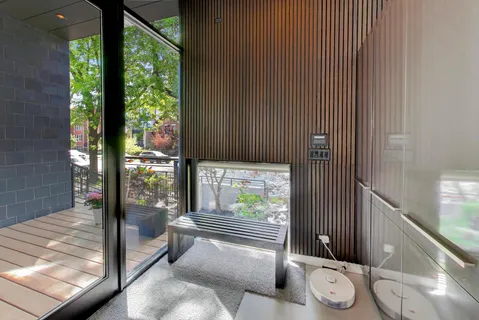 $1,399,000 | 2050 West Huron Street, Chicago, IL 60612