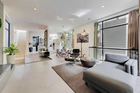$1,399,000 | 2050 West Huron Street, Chicago, IL 60612
