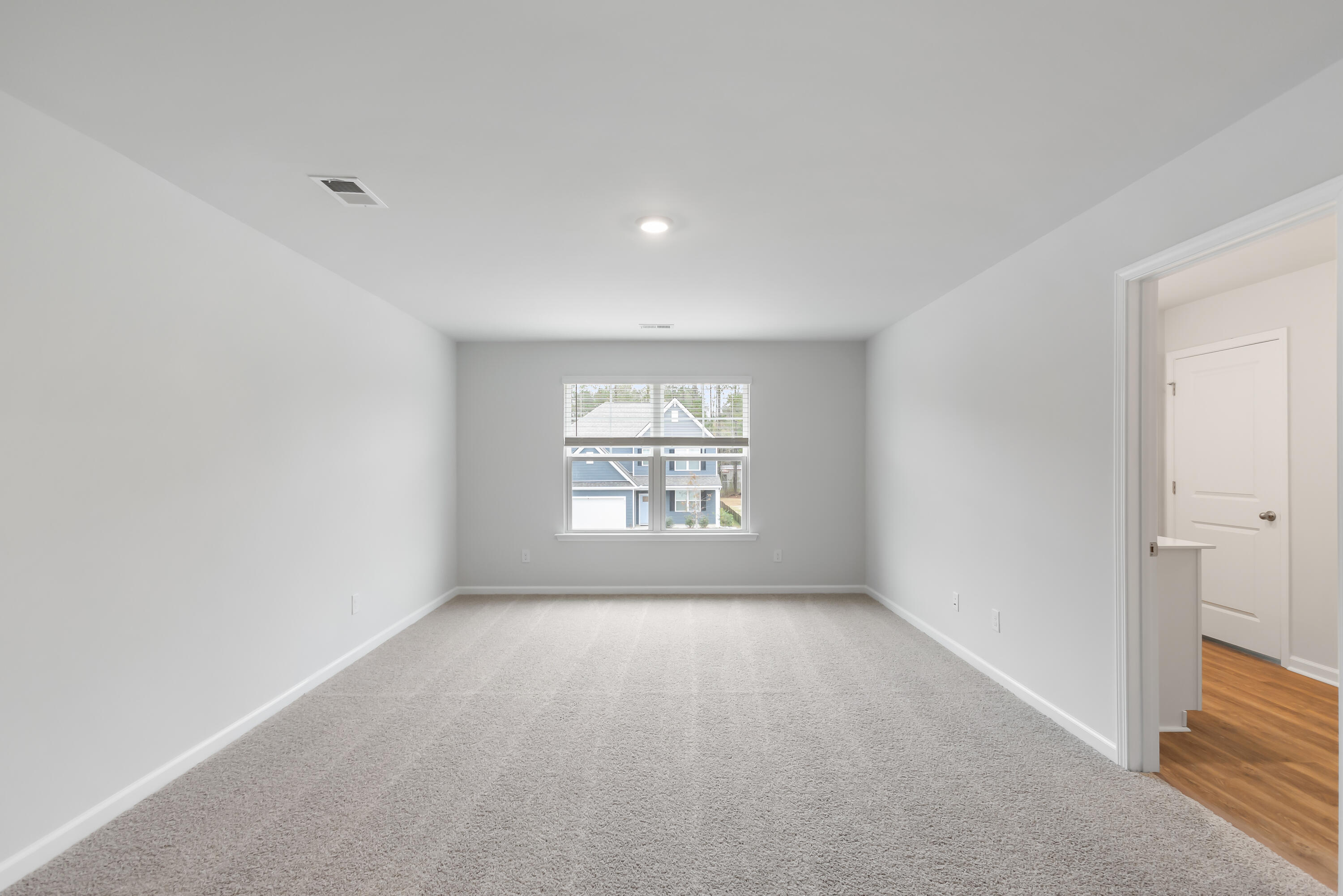 442 Tulip Poplar Drive Moncks Corner, SC 29461 - Photo 35 of 39 148 Grouper Ln Interior_21