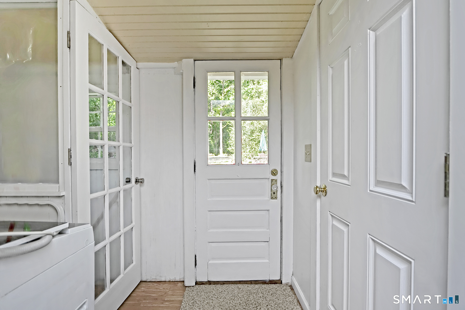 1008 Garden Road Orange, CT 06477 - Photo 19 of 39