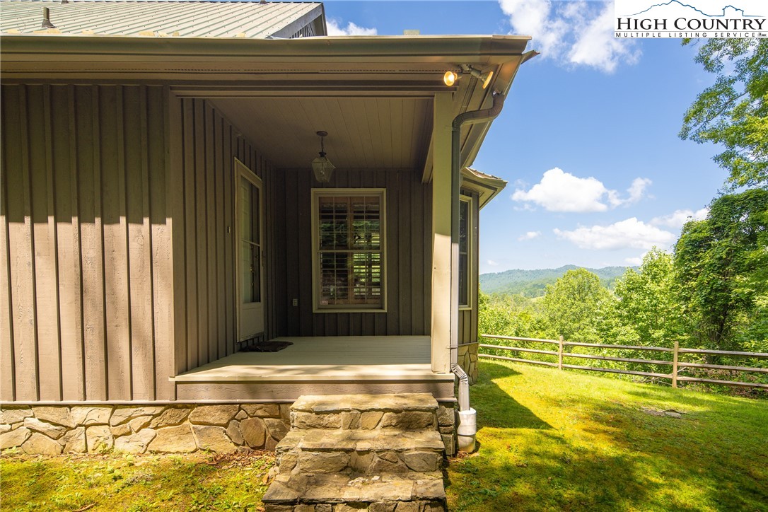 2084 Mast Gap Road Sugar Grove, NC 28679 - Photo 42 of 50 Gallery Image 42